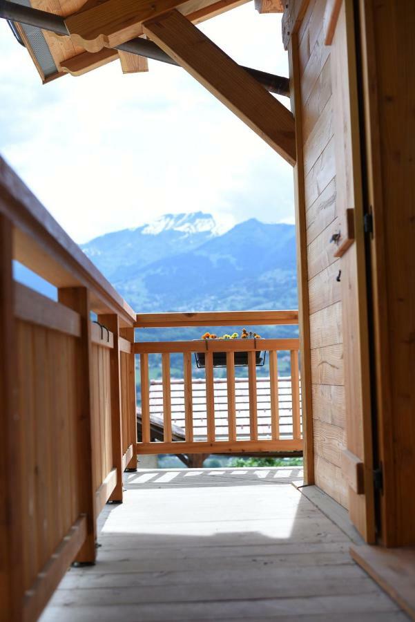 Chantemerle 1741, Chambres D'Hotes A La Montagne Sallanches Exterior photo