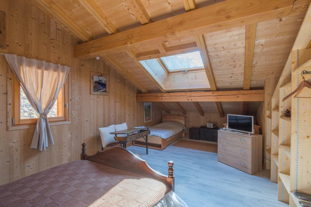Chantemerle 1741, Chambres D'Hotes A La Montagne Sallanches Exterior photo